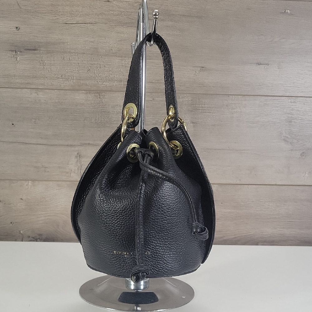 Divina Firenze Small Black Italian Leather Drawstring Bucket Bag